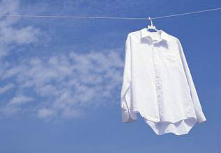 白衣服上有茶漬怎么辦 白衣服上的茶漬怎么去掉呢 白衣服上有茶漬怎么辦 白衣服上的茶漬怎么去掉呢