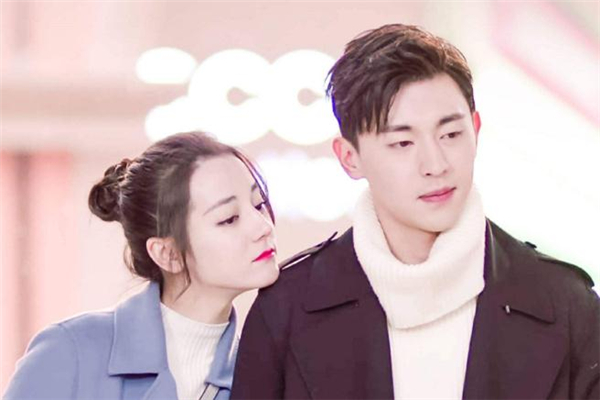 老公和前妻聯(lián)系頻繁正常嗎 老公背著我和前妻聯(lián)系怎么辦 老公和前妻聯(lián)系頻繁正常嗎 老公背著我和前妻聯(lián)系怎么辦