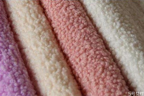 顆粒絨怎么洗好 顆粒絨面料如何清洗 顆粒絨怎么洗好 顆粒絨面料如何清洗