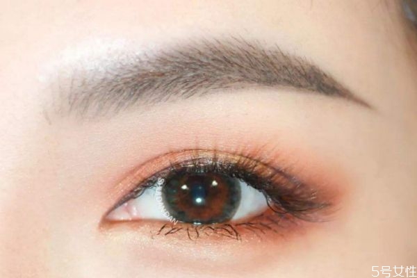 蜜桃色眼妝教程 蜜桃色眼妝怎么畫好看 蜜桃色眼妝教程 蜜桃色眼妝怎么畫好看