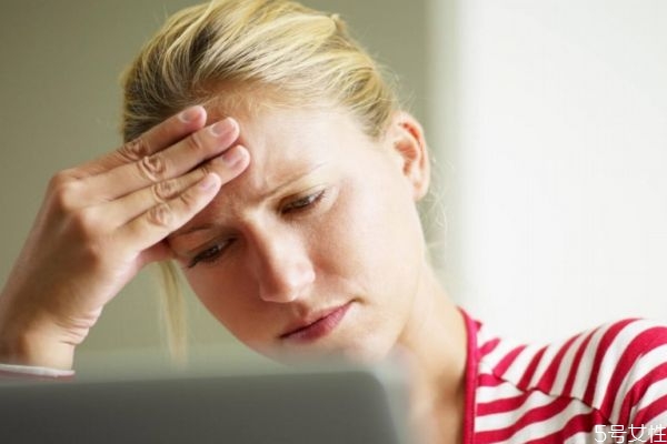 妻子疑心病比較重怎么辦 如何讓妻子放下疑心 妻子疑心病比較重怎么辦 如何讓妻子放下疑心