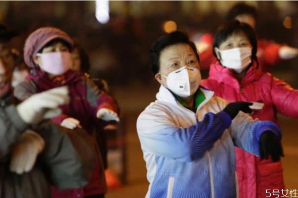 戴口罩過敏了怎么辦 造成口罩過敏的原因 戴口罩過敏了怎么辦 造成口罩過敏的原因