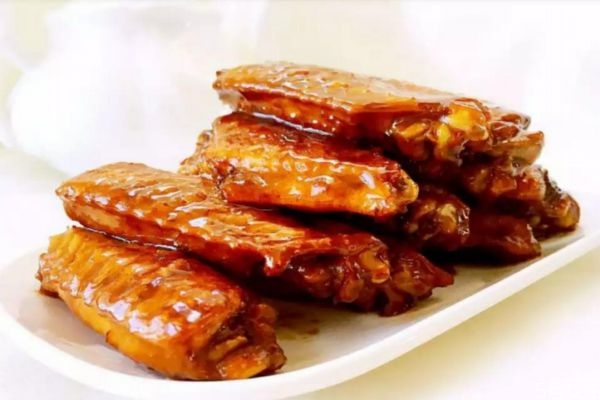 紅燒雞翅怎么做好吃 紅燒雞翅的簡(jiǎn)單做法 紅燒雞翅怎么做好吃 紅燒雞翅的簡(jiǎn)單做法