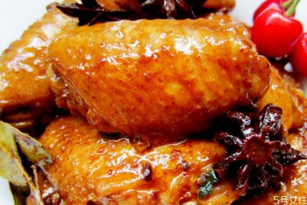 紅燒雞翅怎么做好吃 紅燒雞翅的簡(jiǎn)單做法 紅燒雞翅怎么做好吃 紅燒雞翅的簡(jiǎn)單做法