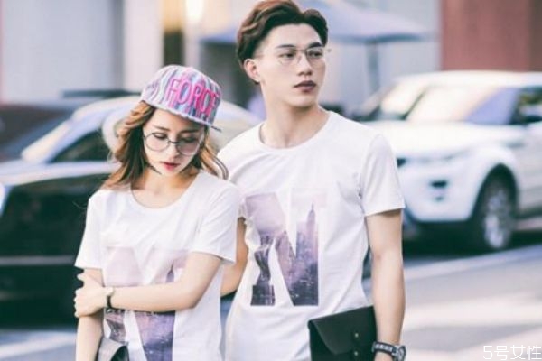 男人出軌的婚姻能撐多久 婚外情能堅持多久 男人出軌的婚姻能撐多久 婚外情能堅持多久