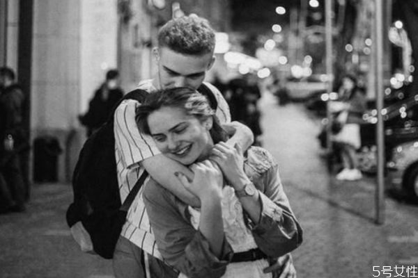 如何走出老公出軌 老公出軌怎樣走出痛苦 如何走出老公出軌 老公出軌怎樣走出痛苦