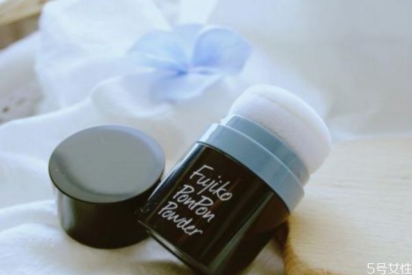 蓬蓬粉可以用多久 蓬蓬粉可以每天用嗎 蓬蓬粉可以用多久 蓬蓬粉可以每天用嗎