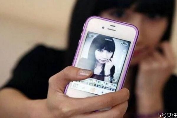 網(wǎng)戀走到最后的幾率是多少 網(wǎng)戀走心了怎么辦 網(wǎng)戀走到最后的幾率是多少 網(wǎng)戀走心了怎么辦