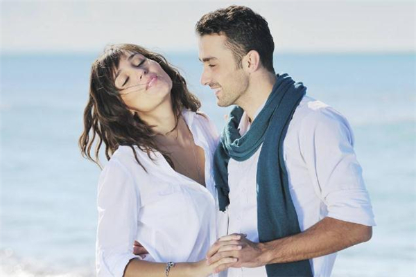 新婚夫妻分居多久算自動(dòng)離婚 新婚夫妻異地怎么維持感情 新婚夫妻分居多久算自動(dòng)離婚 新婚夫妻異地怎么維持感情