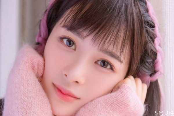 為什么雙魚座男生容易花心 雙魚座男生花心的原因 為什么雙魚座男生容易花心 雙魚座男生花心的原因