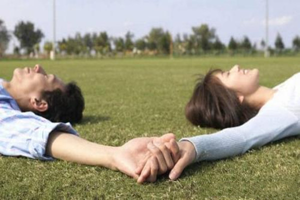 挽回前男友的最佳時(shí)間 挽回前男友的聊天技巧 挽回前男友的最佳時(shí)間 挽回前男友的聊天技巧