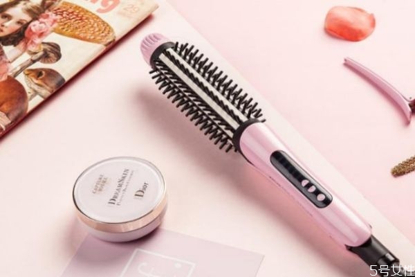 卷發(fā)不卷了怎么補(bǔ)救 卷發(fā)如何恢復(fù)卷度 卷發(fā)不卷了怎么補(bǔ)救 卷發(fā)如何恢復(fù)卷度