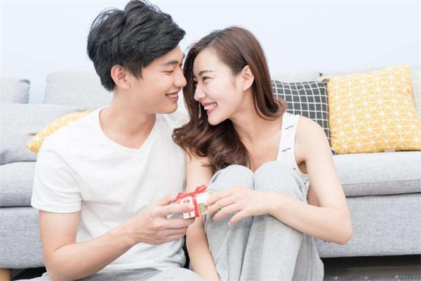 怎么挽回摩羯座男人的心 挽回摩羯座男友該怎么做 怎么挽回摩羯座男人的心 挽回摩羯座男友該怎么做