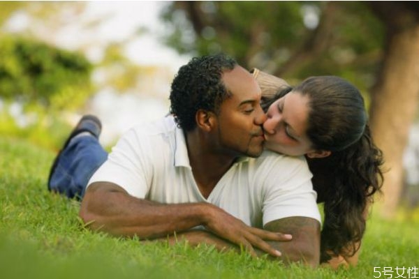 如何經(jīng)營好自己的婚姻 婚姻要如何經(jīng)營 如何經(jīng)營好自己的婚姻 婚姻要如何經(jīng)營