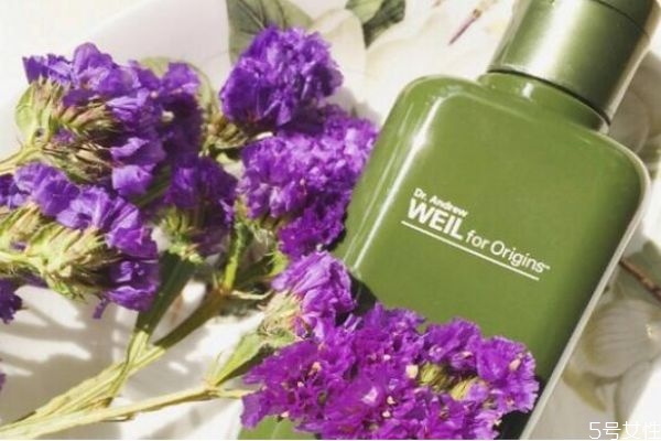 菌菇水用完用乳液?jiǎn)?用完菌菇水還要用什么 菌菇水用完用乳液?jiǎn)?用完菌菇水還要用什么