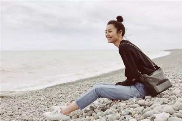 女生h性身材怎么穿搭 女生h性身材的穿搭技巧 女生h性身材怎么穿搭 女生h性身材的穿搭技巧