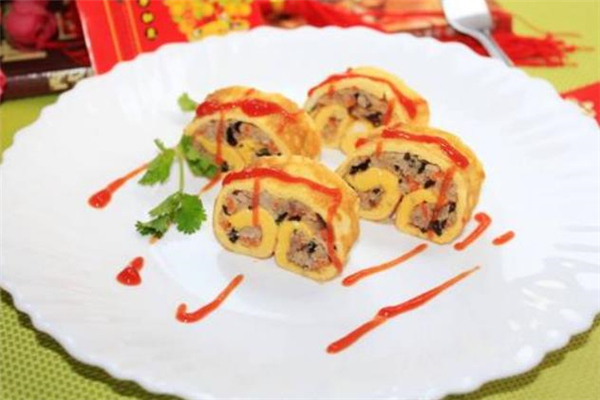 黃金雞蛋卷的做法 黃金雞蛋卷可以天天吃嗎 黃金雞蛋卷的做法 黃金雞蛋卷可以天天吃嗎