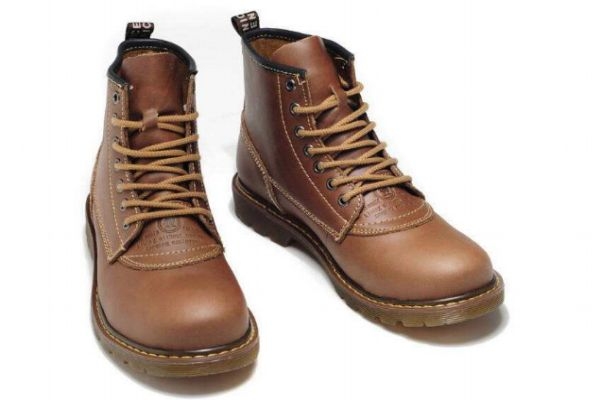 馬丁靴皮掉了怎么辦 馬丁靴掉皮怎么恢復 馬丁靴皮掉了怎么辦 馬丁靴掉皮怎么恢復