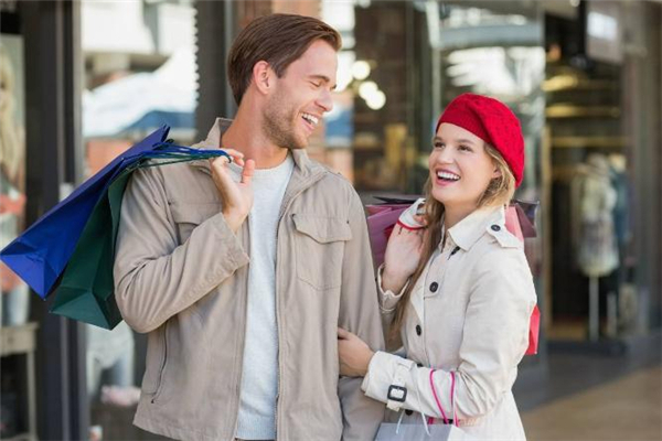 精神出軌是指什么意思 哪些行為屬于精神出軌 精神出軌是指什么意思 哪些行為屬于精神出軌