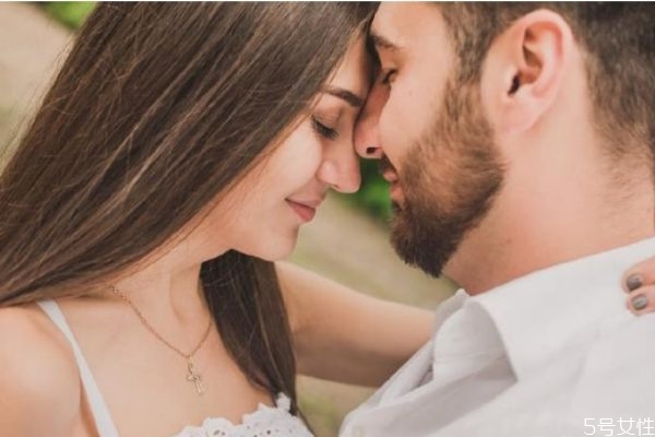 小三懷孕了怎么解決 小三懷孕了原配該怎么辦 小三懷孕了怎么解決 小三懷孕了原配該怎么辦