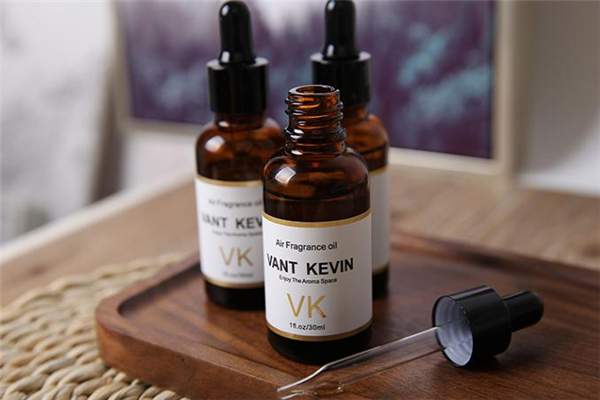 豐胸精油保質(zhì)期多久 豐胸精油放久了還能用嗎 豐胸精油保質(zhì)期多久 豐胸精油放久了還能用嗎