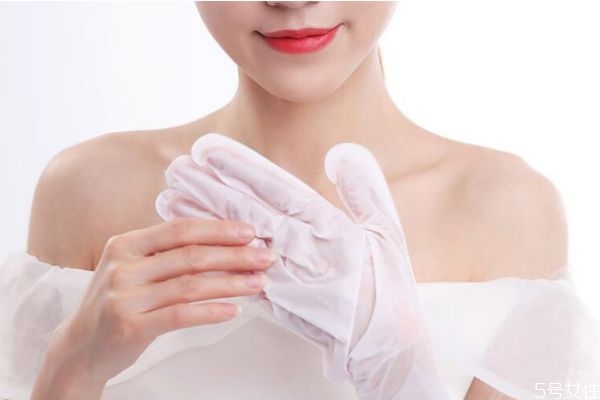 天天敷手膜會(huì)怎樣 手膜一天做幾次合適 天天敷手膜會(huì)怎樣 手膜一天做幾次合適