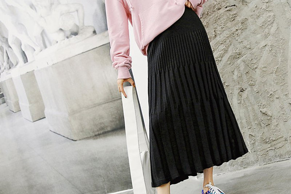 夏季什么半身裙顯溫柔 夏季顯溫柔的半身裙推薦 夏季什么半身裙顯溫柔 夏季顯溫柔的半身裙推薦