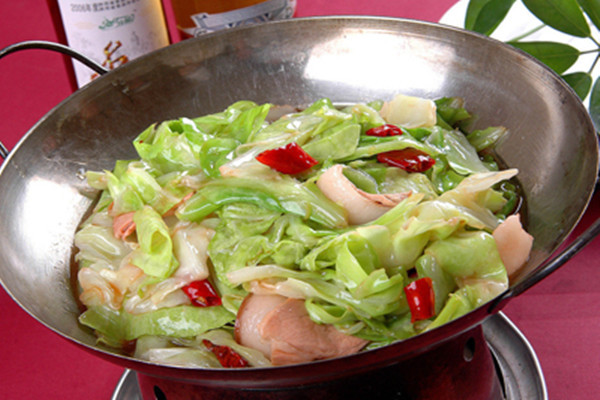 手撕包菜要放豬油嗎 手撕包菜需要放豬油嗎 手撕包菜要放豬油嗎 手撕包菜需要放豬油嗎