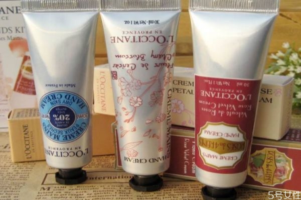 護(hù)手霜抹多了手會黑嗎 涂護(hù)手霜與不涂的區(qū)別 護(hù)手霜抹多了手會黑嗎 涂護(hù)手霜與不涂的區(qū)別