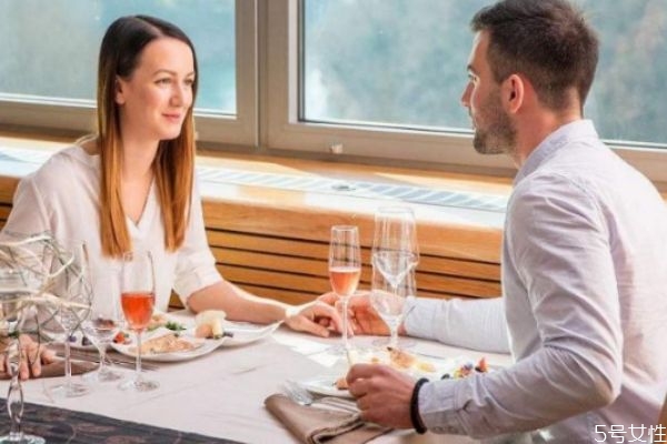 男朋友不思進取怎么辦 不思進取的男人會改嗎 男朋友不思進取怎么辦 不思進取的男人會改嗎