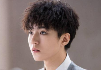 男生頭大臉大適合錫紙燙嗎 男生頭大臉大燙錫紙燙好看嗎 男生頭大臉大適合錫紙燙嗎 男生頭大臉大燙錫紙燙好看嗎