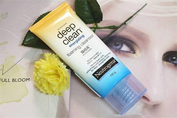 露得清洗面奶男士能用嗎 露得清洗面奶適合學(xué)生用嗎 露得清洗面奶男士能用嗎 露得清洗面奶適合學(xué)生用嗎