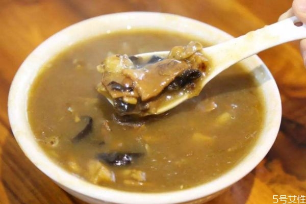 胡辣湯怎么做好吃 胡辣湯的簡(jiǎn)單做法 胡辣湯怎么做好吃 胡辣湯的簡(jiǎn)單做法