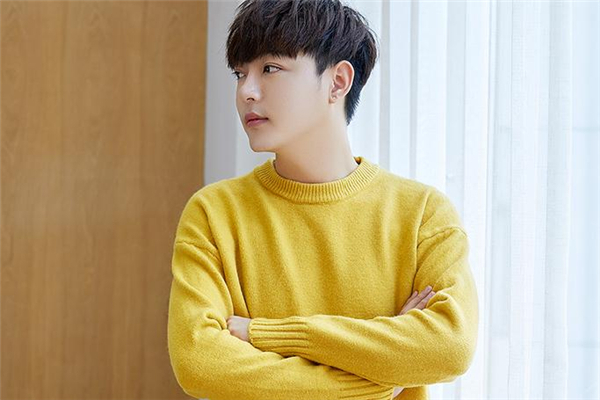 日系毛衣什么顏色好看 日系毛衣什么顏色好看