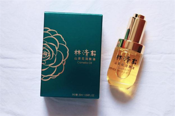 林清軒山茶花潤膚油是精油嗎 林清軒山茶花潤膚油功效 林清軒山茶花潤膚油是精油嗎 林清軒山茶花潤膚油功效