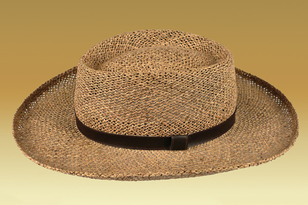 軟塌的帽子怎么撐起來 軟塌的帽子撐起來的方法 軟塌的帽子怎么撐起來 軟塌的帽子撐起來的方法