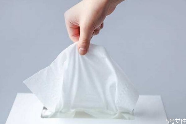 長痘痘可以用紙巾擦臉嗎 長痘痘可以用紙巾擦臉嗎