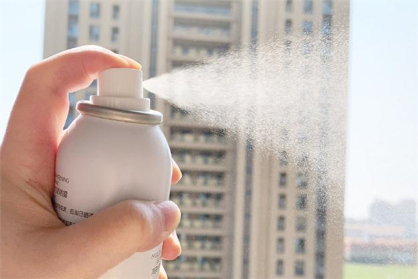 高姿防曬噴霧多少錢(qián) 高姿防曬噴霧和recipe噴霧哪個(gè)好用