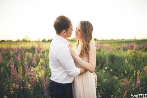 老公出軌的表現(xiàn)是什么 長期分居怎么判斷出軌 老公出軌的表現(xiàn)是什么 長期分居怎么判斷出軌