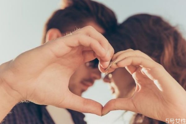 如何度過(guò)感情疲憊期 感情疲憊期該怎么做 如何度過(guò)感情疲憊期 感情疲憊期該怎么做