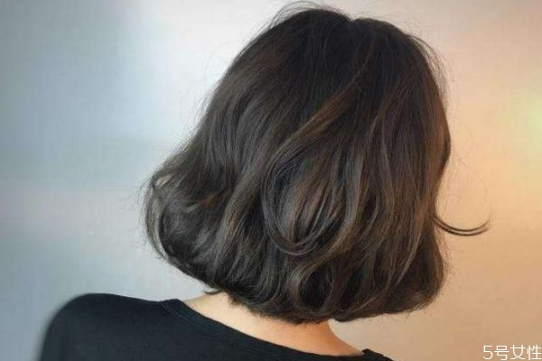 泡泡染發(fā)劑用剩下的可以第二次用嗎 泡泡染發(fā)需要多長(zhǎng)時(shí)間 泡泡染發(fā)劑用剩下的可以第二次用嗎 泡泡染發(fā)需要多長(zhǎng)時(shí)間