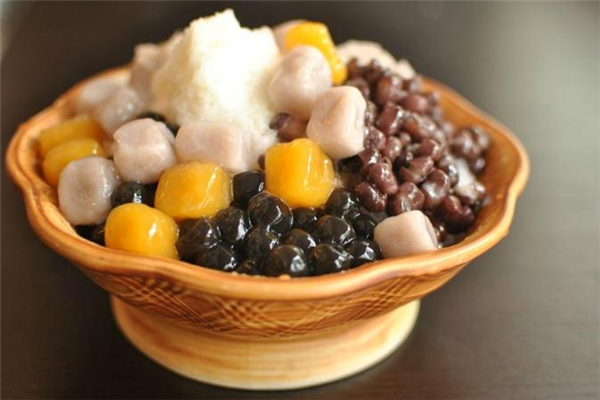 芋圓和珍珠有什么區(qū)別 芋圓和珍珠哪個熱量高 芋圓和珍珠有什么區(qū)別 芋圓和珍珠哪個熱量高