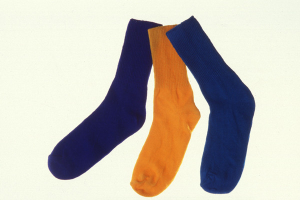 襪子為什么會(huì)變硬 襪子變硬的原因 襪子為什么會(huì)變硬 襪子變硬的原因