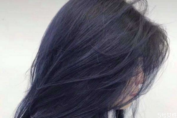 如何健康染發(fā) 染發(fā)需要注意的問(wèn)題 如何健康染發(fā) 染發(fā)需要注意的問(wèn)題