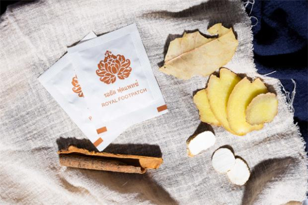 足貼貼幾個小時最好 足貼可以天天貼嗎 足貼貼幾個小時最好 足貼可以天天貼嗎