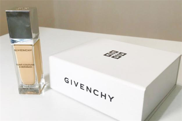 紀(jì)梵希高定恒顏粉底液色號(hào)怎么選 高定恒顏粉底液有幾個(gè)色號(hào) 紀(jì)梵希高定恒顏粉底液色號(hào)怎么選 高定恒顏粉底液有幾個(gè)色號(hào)