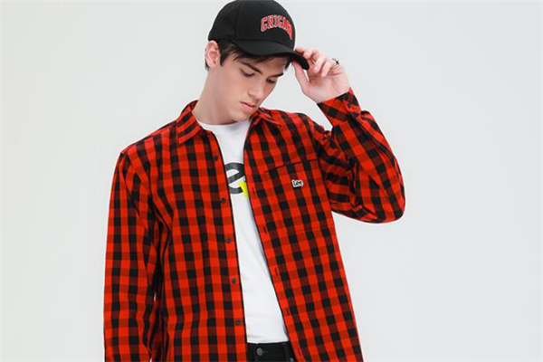 格子襯衫什么顏色好看 格子襯衫什么顏色好看