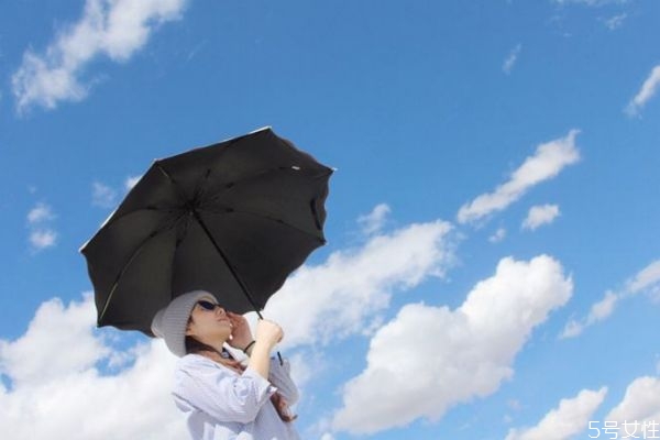 曬太陽的好處有什么 為什么要經(jīng)常曬太陽 曬太陽的好處有什么 為什么要經(jīng)常曬太陽