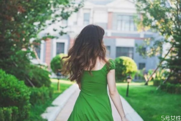 新婚夫妻冷戰(zhàn)應該怎么辦 新婚夫妻冷戰(zhàn)的解決方法 新婚夫妻冷戰(zhàn)應該怎么辦 新婚夫妻冷戰(zhàn)的解決方法