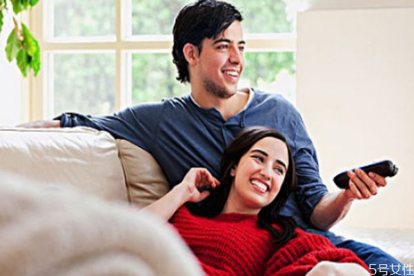 男人想要離婚會(huì)預(yù)謀什么 男人一旦決定離婚表現(xiàn) 男人想要離婚會(huì)預(yù)謀什么 男人一旦決定離婚表現(xiàn)